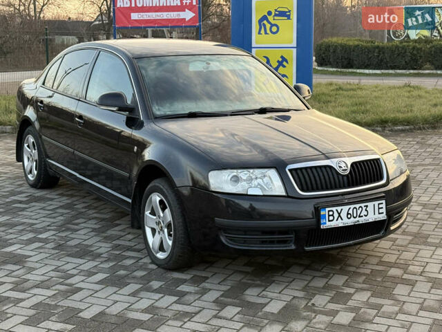 Черный Шкода Суперб, объемом двигателя 1.78 л и пробегом 290 тыс. км за 4700 $, фото 1 на Automoto.ua