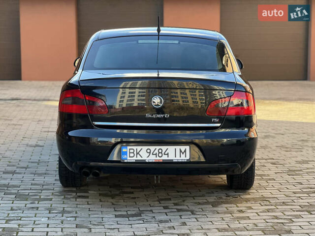 Чорний Шкода Суперб, об'ємом двигуна 1.8 л та пробігом 190 тис. км за 5555 $, фото 4 на Automoto.ua