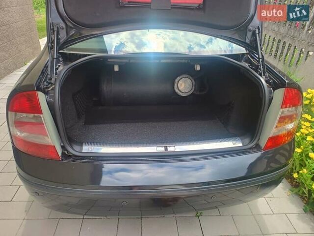 Черный Шкода Суперб, объемом двигателя 1.8 л и пробегом 190 тыс. км за 6200 $, фото 10 на Automoto.ua