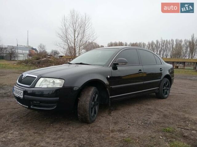 Черный Шкода Суперб, объемом двигателя 1.8 л и пробегом 313 тыс. км за 5500 $, фото 1 на Automoto.ua