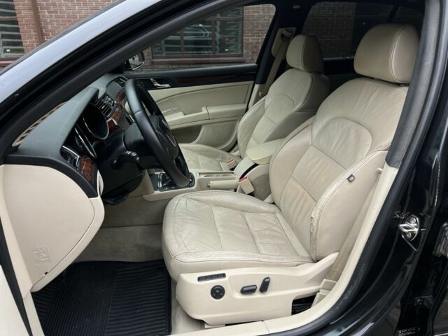 Чорний Шкода Суперб, об'ємом двигуна 2 л та пробігом 300 тис. км за 7800 $, фото 11 на Automoto.ua