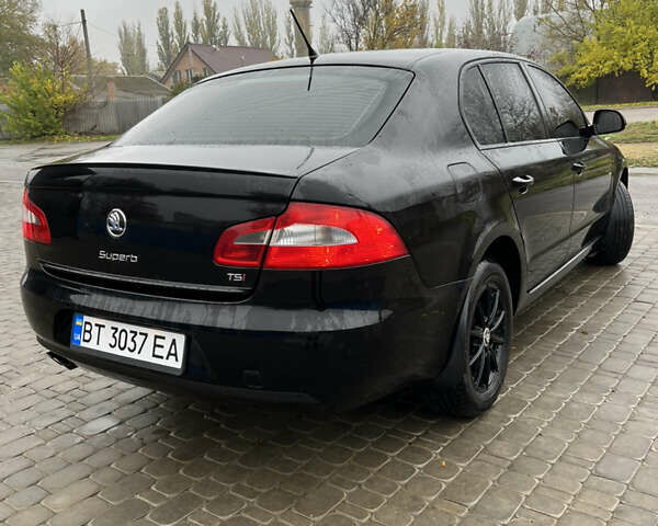 Черный Шкода Суперб, объемом двигателя 1.8 л и пробегом 165 тыс. км за 7800 $, фото 5 на Automoto.ua