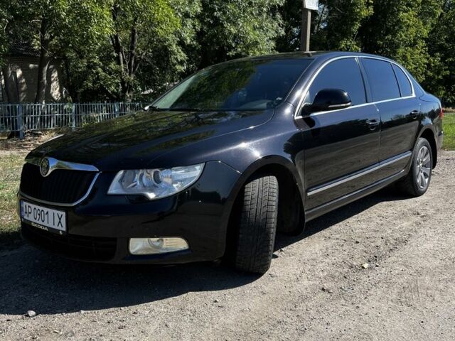 Черный Шкода Суперб, объемом двигателя 1.8 л и пробегом 202 тыс. км за 7999 $, фото 2 на Automoto.ua