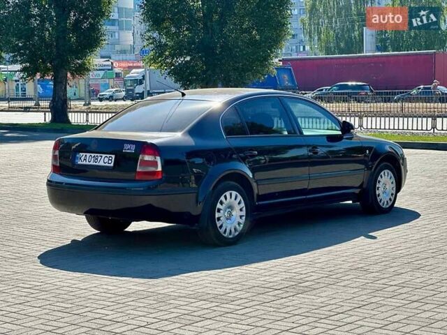 Черный Шкода Суперб, объемом двигателя 1.78 л и пробегом 245 тыс. км за 5999 $, фото 9 на Automoto.ua