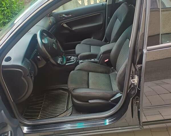 Черный Шкода Суперб, объемом двигателя 1.8 л и пробегом 190 тыс. км за 6200 $, фото 6 на Automoto.ua