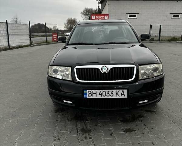 Черный Шкода Суперб, объемом двигателя 1.78 л и пробегом 352 тыс. км за 4700 $, фото 1 на Automoto.ua