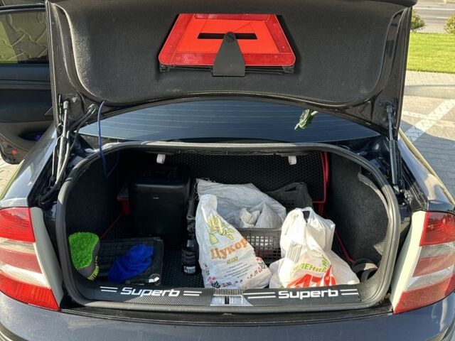 Чорний Шкода Суперб, об'ємом двигуна 1.8 л та пробігом 223 тис. км за 5500 $, фото 11 на Automoto.ua