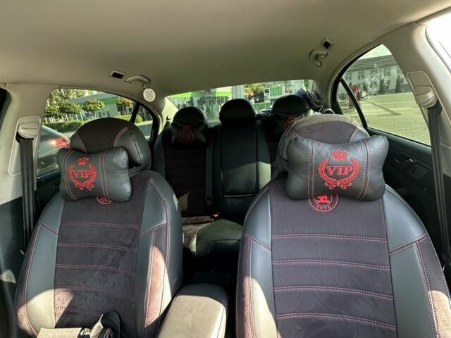 Чорний Шкода Суперб, об'ємом двигуна 1.8 л та пробігом 223 тис. км за 5500 $, фото 16 на Automoto.ua