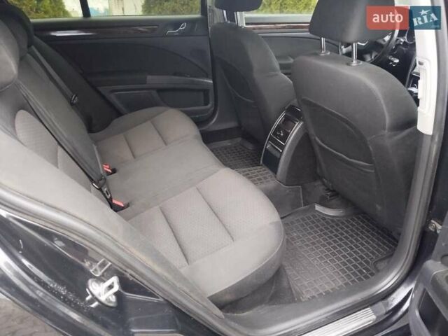 Черный Шкода Суперб, объемом двигателя 1.97 л и пробегом 369 тыс. км за 7690 $, фото 46 на Automoto.ua