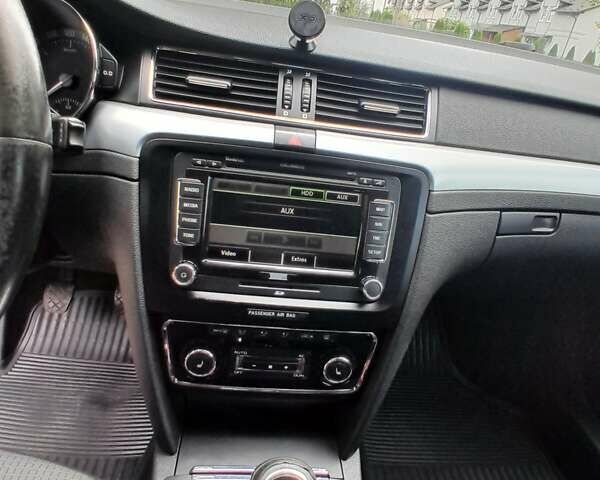 Черный Шкода Суперб, объемом двигателя 1.8 л и пробегом 273 тыс. км за 6700 $, фото 12 на Automoto.ua