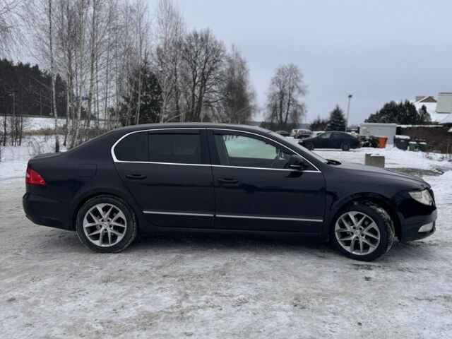 Черный Шкода Суперб, объемом двигателя 2 л и пробегом 322 тыс. км за 3600 $, фото 6 на Automoto.ua