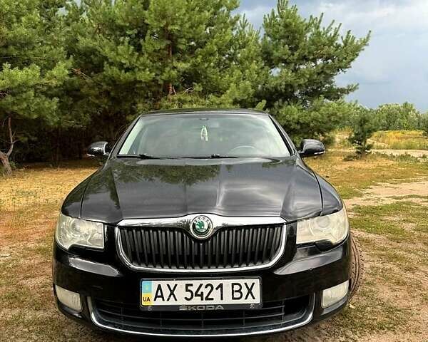 Черный Шкода Суперб, объемом двигателя 1.8 л и пробегом 207 тыс. км за 6800 $, фото 1 на Automoto.ua