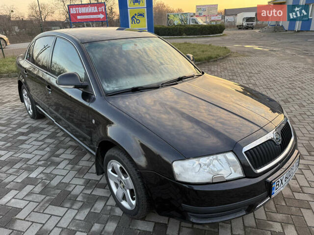 Черный Шкода Суперб, объемом двигателя 1.78 л и пробегом 290 тыс. км за 4700 $, фото 6 на Automoto.ua