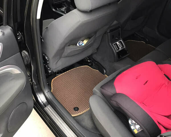 Чорний Шкода Суперб, об'ємом двигуна 2 л та пробігом 333 тис. км за 5500 $, фото 8 на Automoto.ua