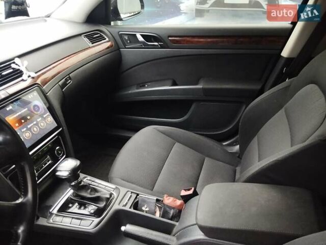 Черный Шкода Суперб, объемом двигателя 1.97 л и пробегом 369 тыс. км за 7690 $, фото 33 на Automoto.ua