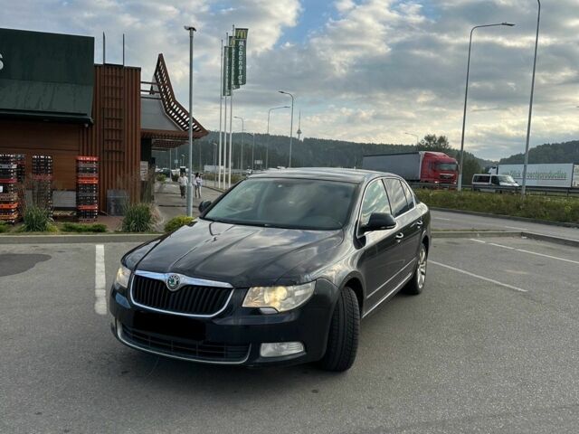 Черный Шкода Суперб, объемом двигателя 2 л и пробегом 322 тыс. км за 3600 $, фото 10 на Automoto.ua