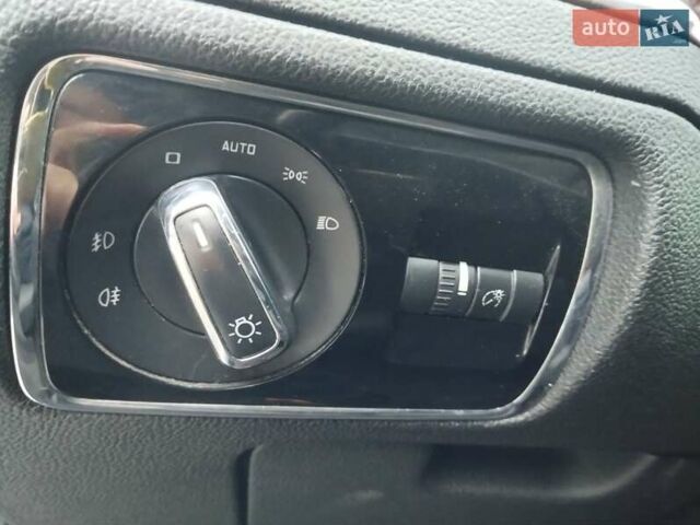 Черный Шкода Суперб, объемом двигателя 1.97 л и пробегом 369 тыс. км за 7690 $, фото 38 на Automoto.ua