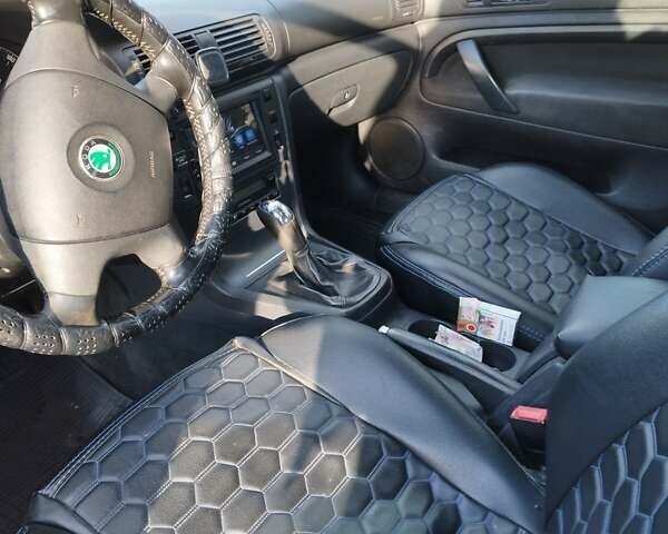 Чорний Шкода Суперб, об'ємом двигуна 1.8 л та пробігом 300 тис. км за 4899 $, фото 3 на Automoto.ua