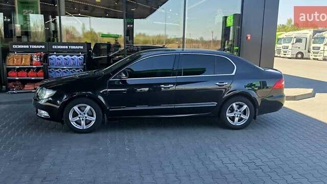 Чорний Шкода Суперб, об'ємом двигуна 2 л та пробігом 255 тис. км за 9700 $, фото 5 на Automoto.ua