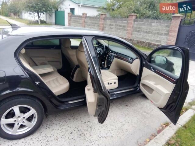 Черный Шкода Суперб, объемом двигателя 1.8 л и пробегом 227 тыс. км за 7800 $, фото 15 на Automoto.ua