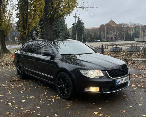 Черный Шкода Суперб, объемом двигателя 1.97 л и пробегом 299 тыс. км за 7250 $, фото 1 на Automoto.ua