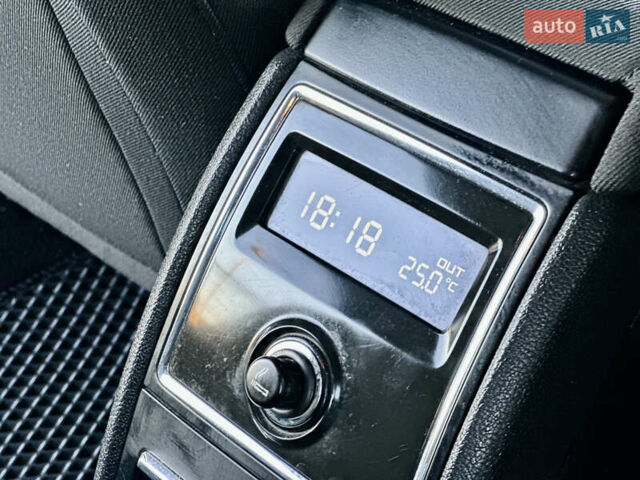Черный Шкода Суперб, объемом двигателя 1.78 л и пробегом 220 тыс. км за 6200 $, фото 23 на Automoto.ua