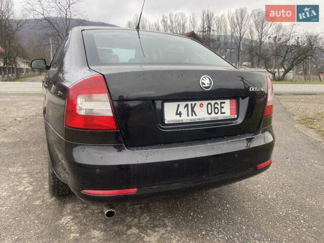 Черный Шкода Суперб, объемом двигателя 1.6 л и пробегом 239 тыс. км за 6700 $, фото 7 на Automoto.ua