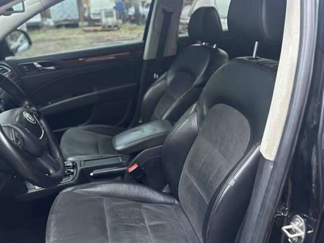 Чорний Шкода Суперб, об'ємом двигуна 2 л та пробігом 295 тис. км за 6999 $, фото 11 на Automoto.ua