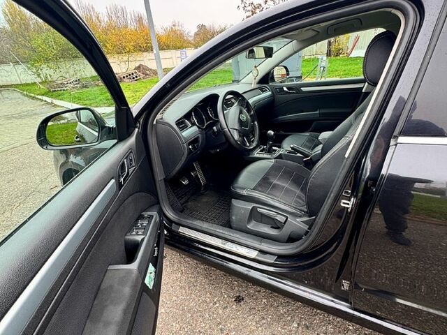 Черный Шкода Суперб, объемом двигателя 1.8 л и пробегом 114 тыс. км за 6300 $, фото 6 на Automoto.ua