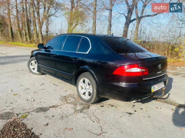 Черный Шкода Суперб, объемом двигателя 2 л и пробегом 286 тыс. км за 8300 $, фото 2 на Automoto.ua