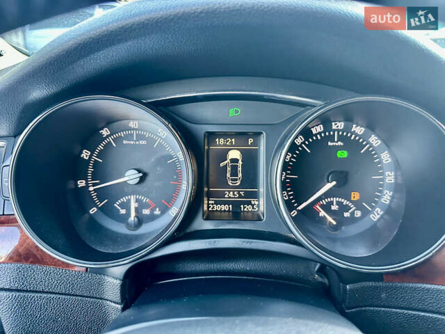Черный Шкода Суперб, объемом двигателя 1.78 л и пробегом 220 тыс. км за 6200 $, фото 40 на Automoto.ua