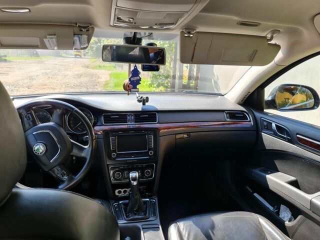 Черный Шкода Суперб, объемом двигателя 1.9 л и пробегом 301 тыс. км за 6964 $, фото 5 на Automoto.ua