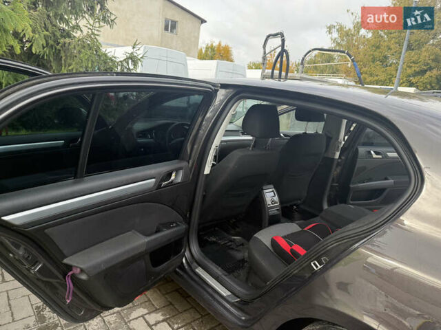 Чорний Шкода Суперб, об'ємом двигуна 1.97 л та пробігом 34 тис. км за 9000 $, фото 11 на Automoto.ua