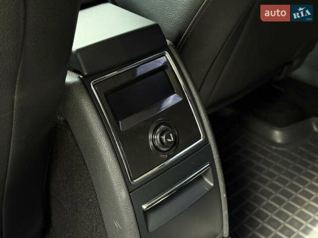 Черный Шкода Суперб, объемом двигателя 1.8 л и пробегом 277 тыс. км за 8300 $, фото 14 на Automoto.ua