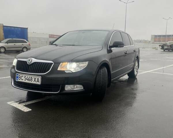 Черный Шкода Суперб, объемом двигателя 2 л и пробегом 360 тыс. км за 9500 $, фото 1 на Automoto.ua