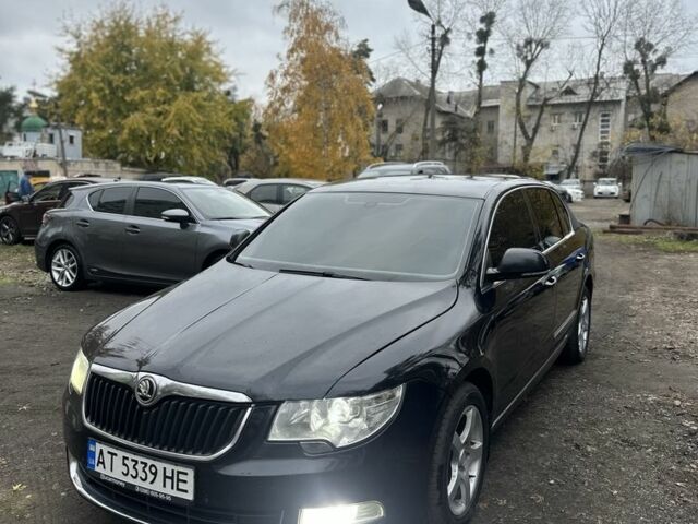 Чорний Шкода Суперб, об'ємом двигуна 2 л та пробігом 295 тис. км за 6999 $, фото 1 на Automoto.ua