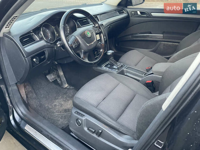 Черный Шкода Суперб, объемом двигателя 1.8 л и пробегом 342 тыс. км за 6500 $, фото 41 на Automoto.ua