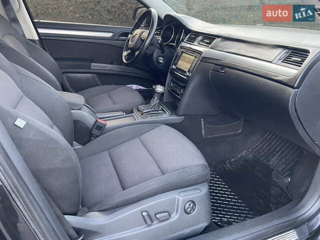 Черный Шкода Суперб, объемом двигателя 1.8 л и пробегом 342 тыс. км за 6500 $, фото 38 на Automoto.ua