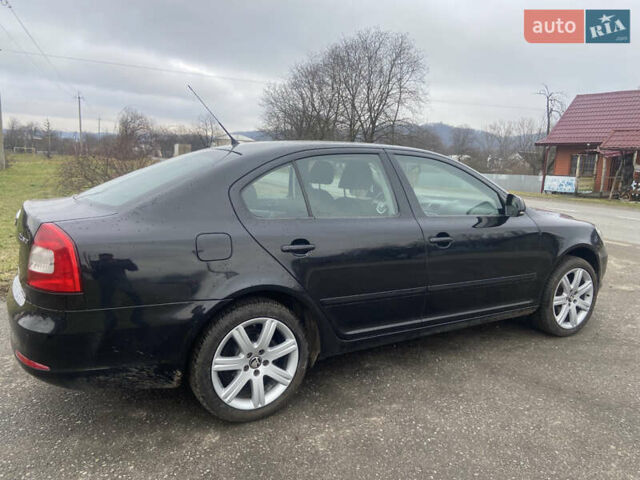Черный Шкода Суперб, объемом двигателя 1.6 л и пробегом 239 тыс. км за 6700 $, фото 4 на Automoto.ua