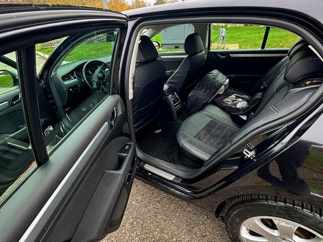 Черный Шкода Суперб, объемом двигателя 1.8 л и пробегом 114 тыс. км за 6300 $, фото 7 на Automoto.ua