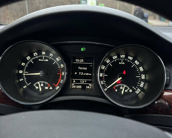 Черный Шкода Суперб, объемом двигателя 1.97 л и пробегом 261 тыс. км за 11700 $, фото 17 на Automoto.ua