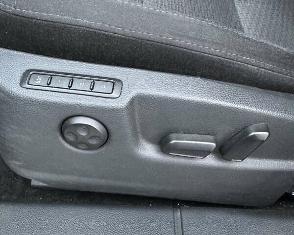 Черный Шкода Суперб, объемом двигателя 1.97 л и пробегом 261 тыс. км за 11700 $, фото 18 на Automoto.ua