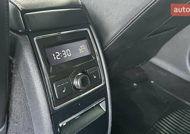 Черный Шкода Суперб, объемом двигателя 2 л и пробегом 296 тыс. км за 9300 $, фото 23 на Automoto.ua