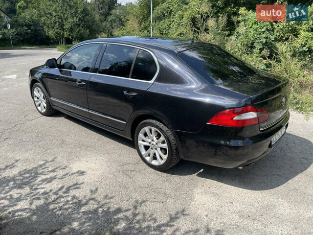 Черный Шкода Суперб, объемом двигателя 2 л и пробегом 312 тыс. км за 11500 $, фото 5 на Automoto.ua
