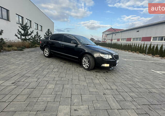 Черный Шкода Суперб, объемом двигателя 2 л и пробегом 296 тыс. км за 9300 $, фото 7 на Automoto.ua