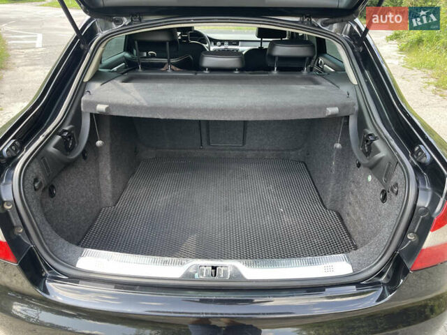 Черный Шкода Суперб, объемом двигателя 2 л и пробегом 312 тыс. км за 11500 $, фото 11 на Automoto.ua