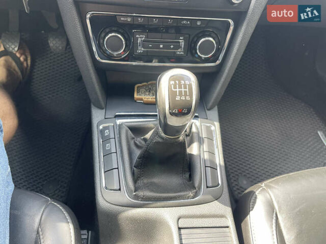 Черный Шкода Суперб, объемом двигателя 2 л и пробегом 312 тыс. км за 11500 $, фото 16 на Automoto.ua