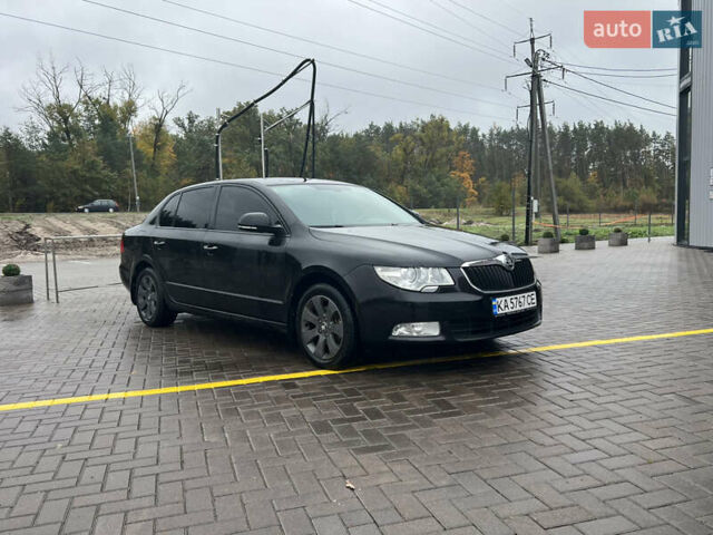 Черный Шкода Суперб, объемом двигателя 1.6 л и пробегом 252 тыс. км за 8200 $, фото 6 на Automoto.ua