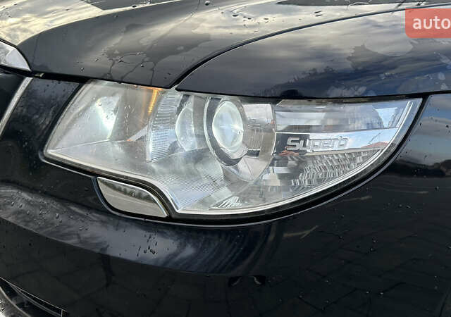 Черный Шкода Суперб, объемом двигателя 2 л и пробегом 296 тыс. км за 9300 $, фото 18 на Automoto.ua