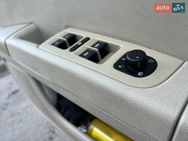 Чорний Шкода Суперб, об'ємом двигуна 1.8 л та пробігом 245 тис. км за 7999 $, фото 20 на Automoto.ua